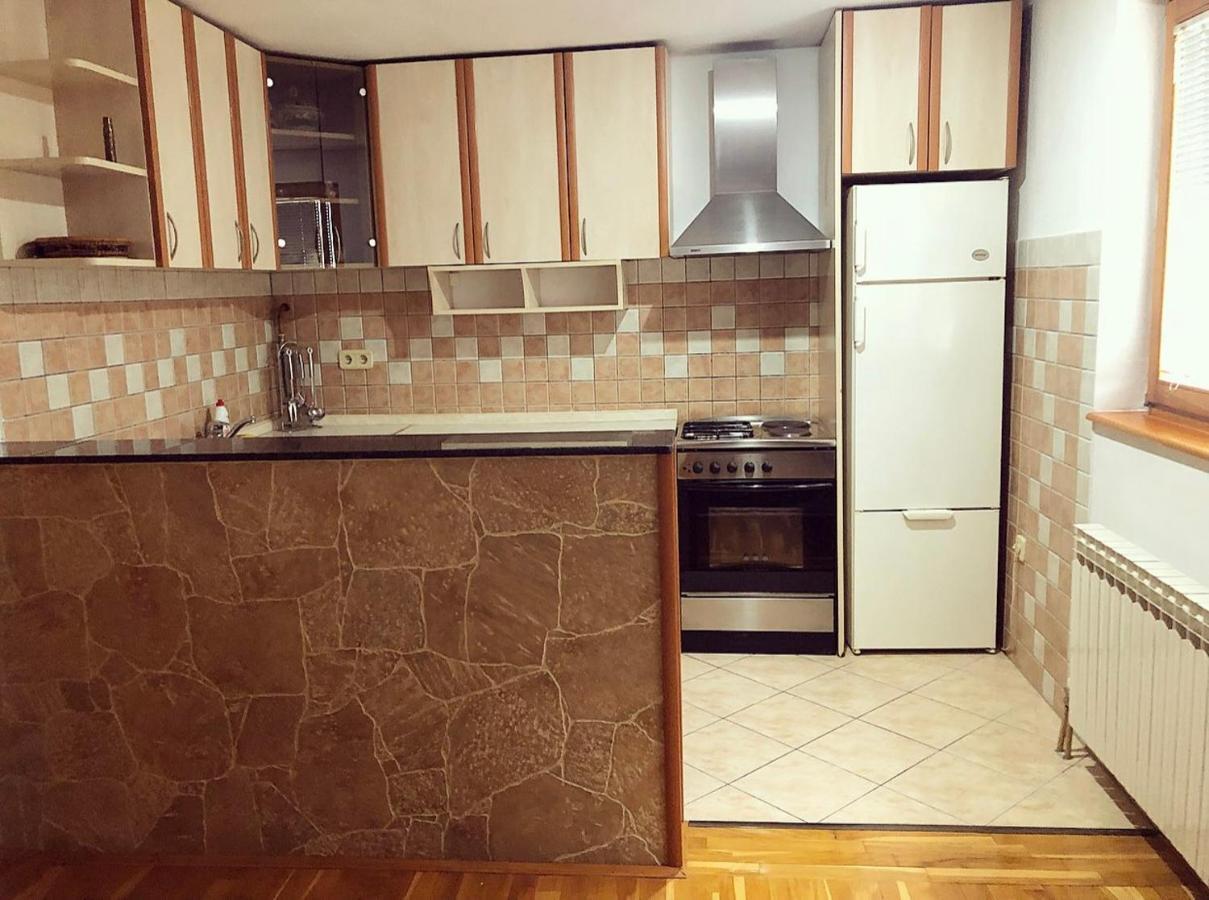Sarajevo-Adi Apartments II מראה חיצוני תמונה